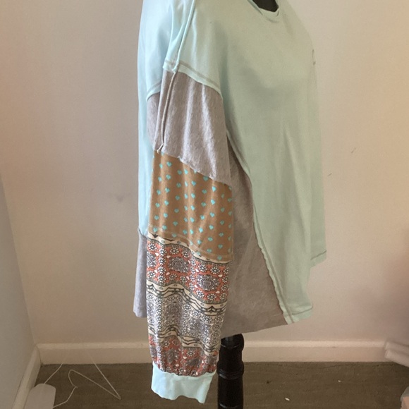 Women's Multicolor Patchwork Top - Picture 3 of 5